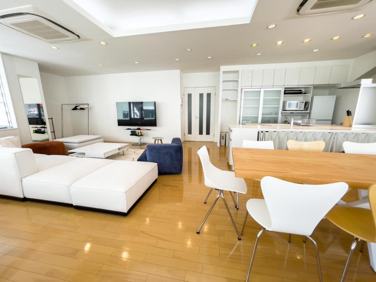 Apartment Tasonegatheringstayosaka なんばセイアン401 Osaka